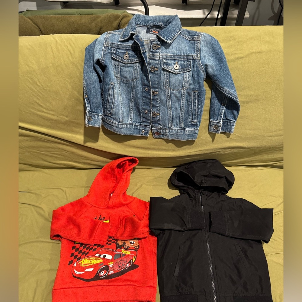 Children’s Place and Disney 2T Outerware Bundle